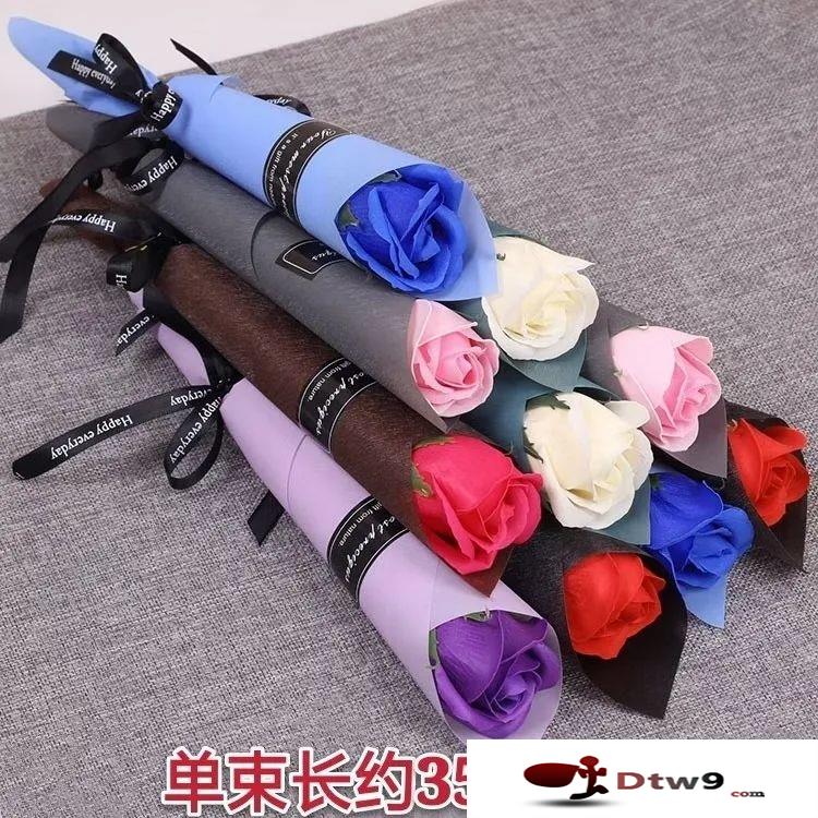 七夕情人节摆地摊卖什么最好赚钱?地摊发光小熊玫瑰香皂花批发货源 七夕情人节摆地摊卖什么最好赚钱?地摊发光小熊玫瑰香皂花批发货源